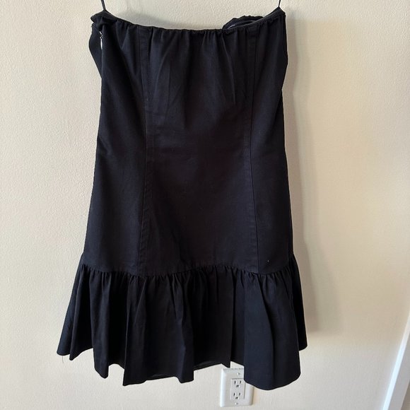 Express Date Night Dress ( Sweetheart Neckline) ( Mini Dress) - Picture 3 of 9